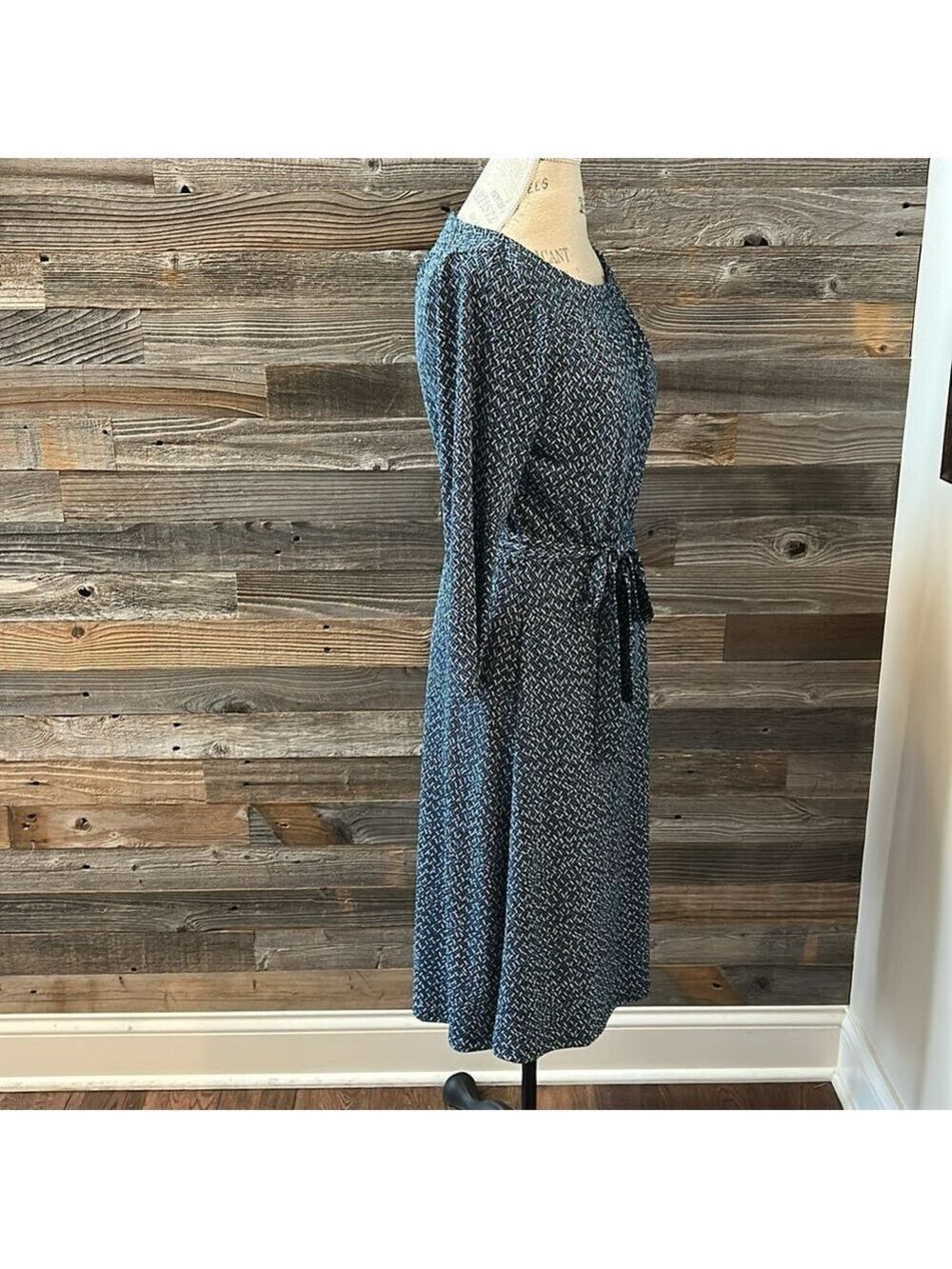Lands End Blue Patterned Midi Tie Waist 3/4 Length Sleeve Dress Size XS 2-4 - Picture 4 of 9